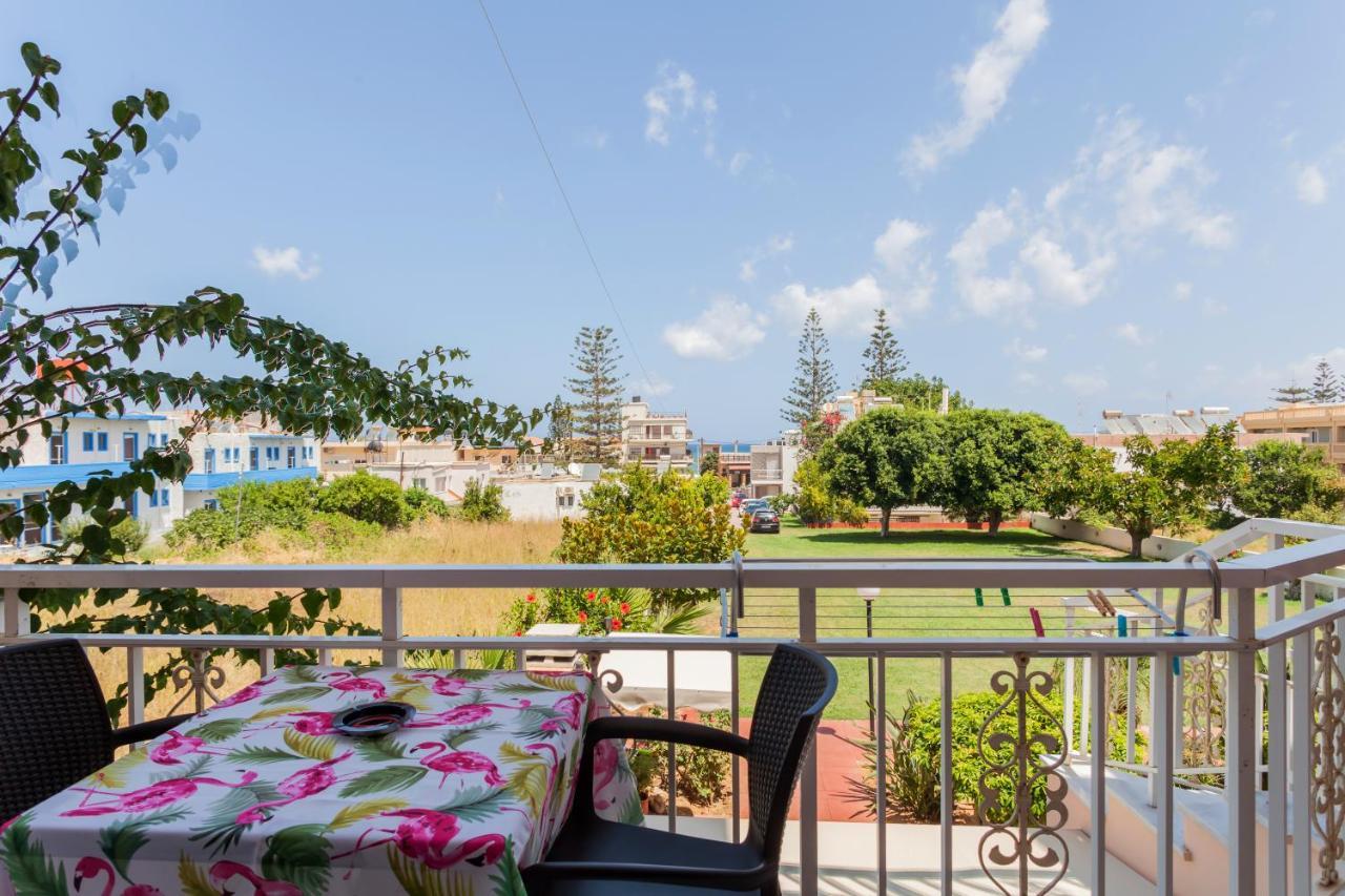 Christine Seaside Apartments In Chania Stalos Exterior foto