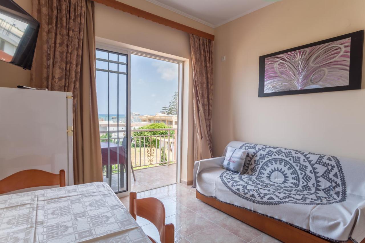 Christine Seaside Apartments In Chania Stalos Exterior foto