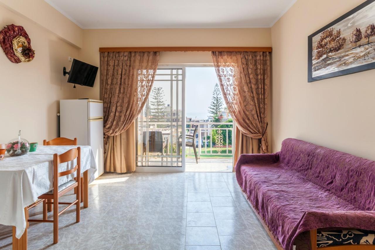 Christine Seaside Apartments In Chania Stalos Exterior foto